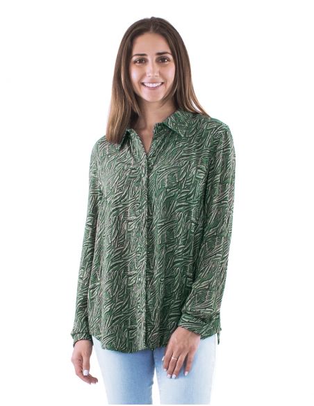 Blusa crepe de viscosa con botones mangas largas estampado safari