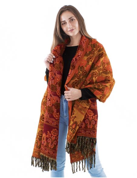 Chal acrilico flecos jacquart rosas