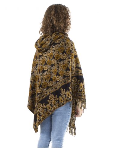 Poncho acrilico triangulo flecos jacquart rosas