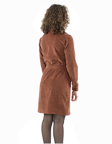 Vestido 88% poliester 12% poliamida con botones terciopelo cotele