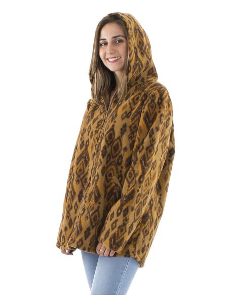 Chaqueta longue malla poliester polar con capucha estampado lovina