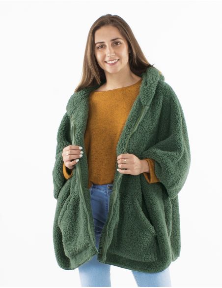 Chaqueta poncho malla poliester polar fibra larga