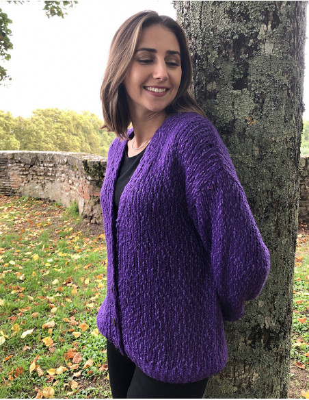 Chaqueta malla 55% acrilico 45% poliamida mangas largas 5 botones madera