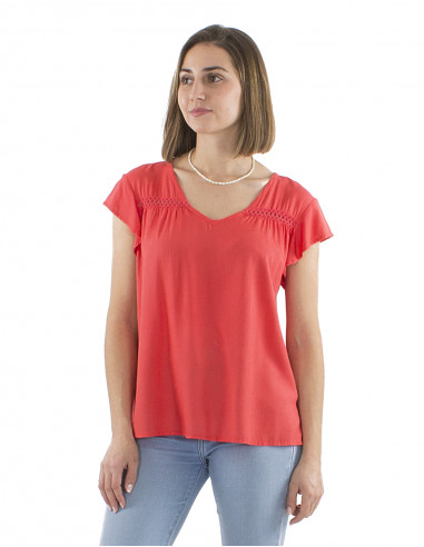 Blusa viscosa lisa cuello v mangas cortas