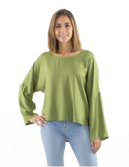 Blusa viscosa lisa mangas mariposa