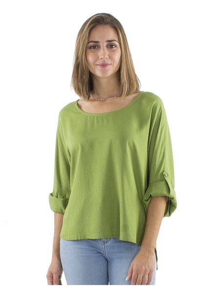 Blusa viscosa lisa mangas mariposa