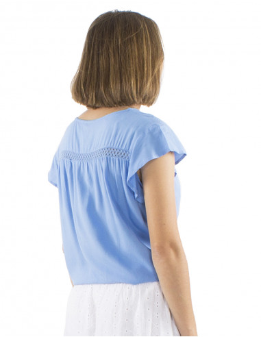 Blusa viscosa lisa cuello v mangas cortas