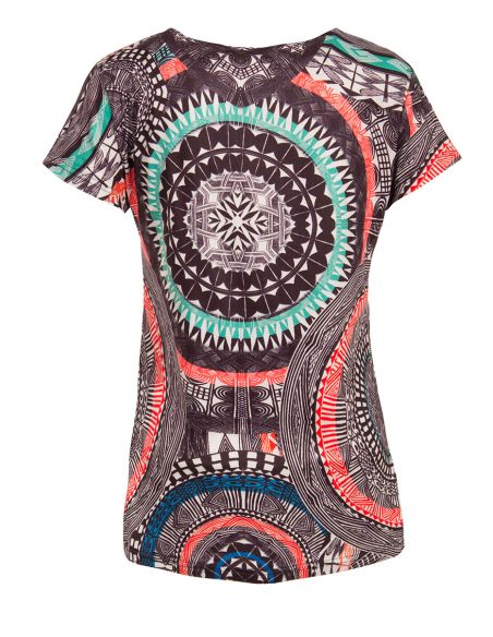 Camiseta 95% poliester 5% elastano estampado maori