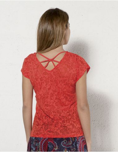 Camiseta 60% algodon 40% poliester devore con estampado mangas cortas 