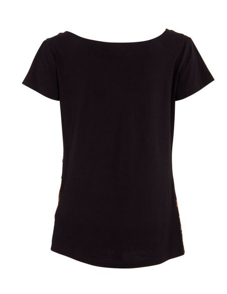 Camiseta 97% algodon 3% elastano mangas cortas con patchs