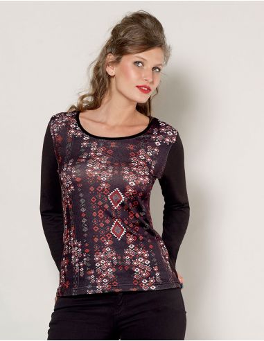 Camiseta 97% poliester 3% elastano delante estampado navajo