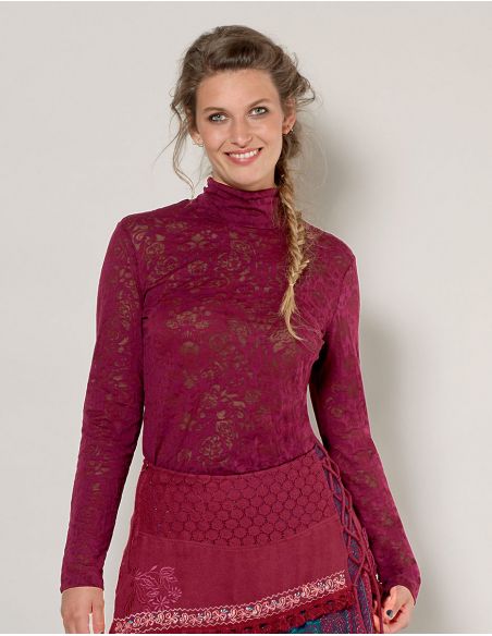 Camiseta 60% algodon 40% poliester devore cuello cheminea