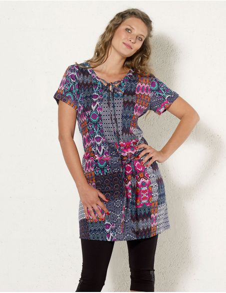 Vestido viscosa mangas cortas estampado patch ikat