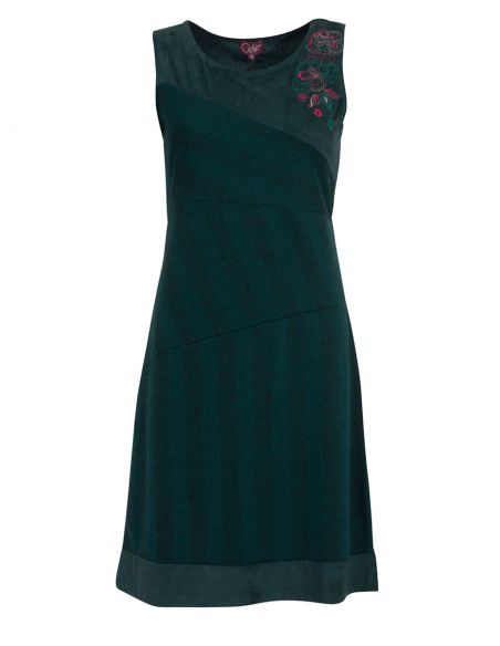 Vestido malla 63% poliéster 32% viscosa 5% elastano bordado