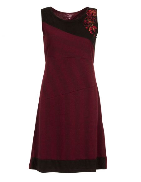 Vestido malla 63% poliéster 32% viscosa 5% elastano bordado