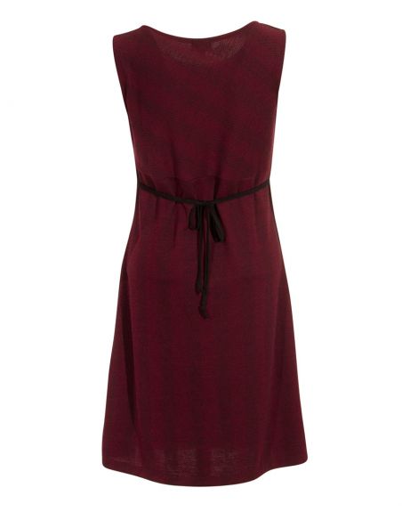 Vestido malla 63% poliéster 32% viscosa 5% elastano bordado