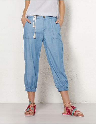 Pantalon corto 64% algodon 36% viscosa jean cintura con cordon