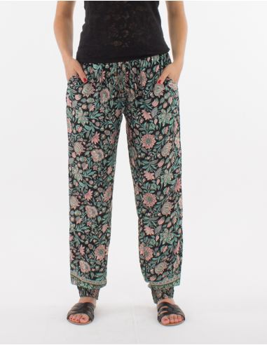 Pantalon poliester estampado flores