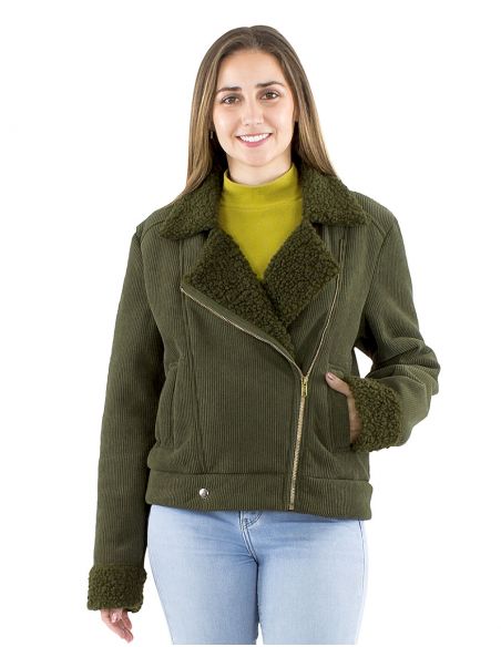 Cazadora poliéster terciopelo lisa con forro poliéster