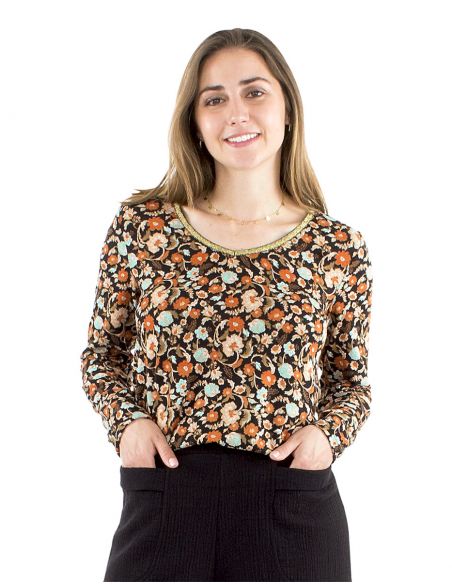 Blusa malla 95% poliester 5% elastano estampado Jazmín cuello v dorado