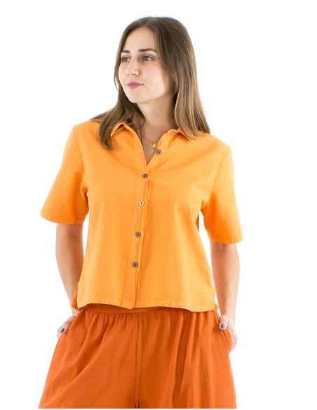 Blusa algodon lisa cuello corto mangas cortas sw