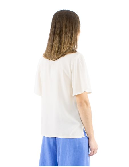 Blusa viscosa bordado mano mangascortas