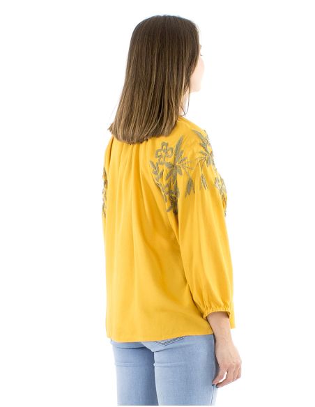 Blusa viscosa bordado mano mangas 3/4