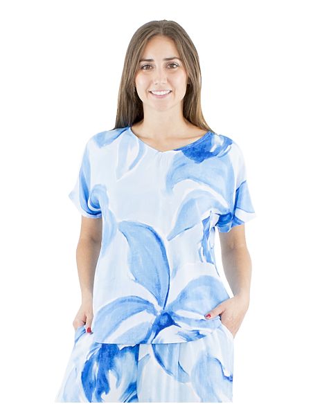 Blusa viscosa mangas cortas estampado orquidea