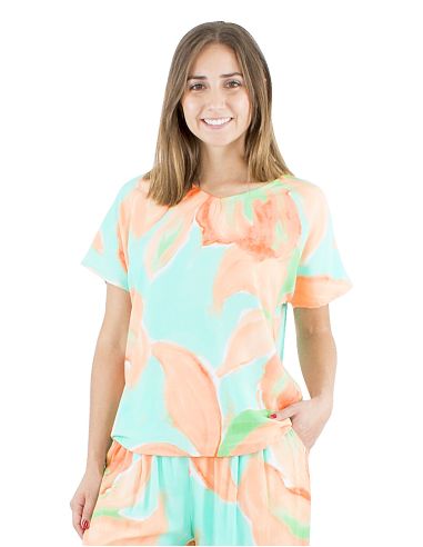Blusa viscosa mangas cortas estampado orquidea