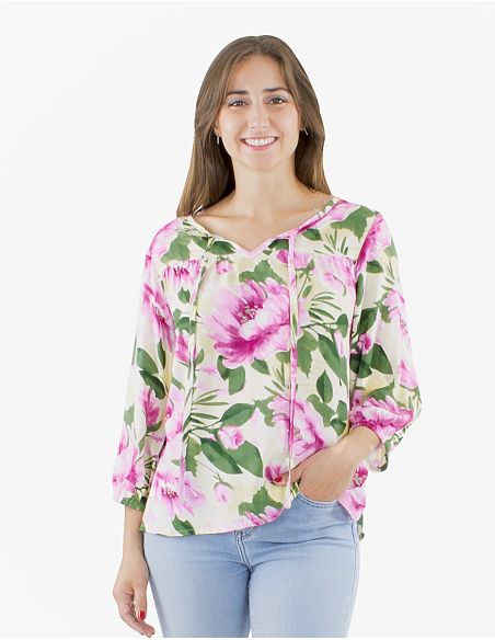 Blusa viscosa mangas 3/4 estampado poeny