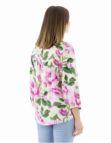 Blusa viscosa mangas 3/4 estampado poeny