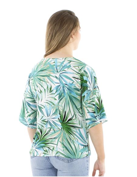 Blusa viscosa cuello v estampado palma