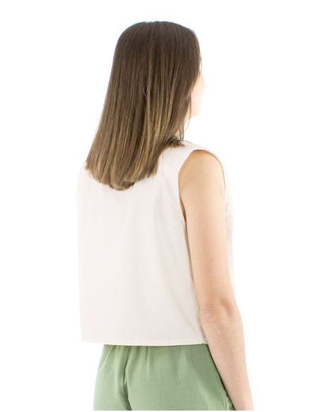 Chaqueta algodon blanco bordado manos sin mangas