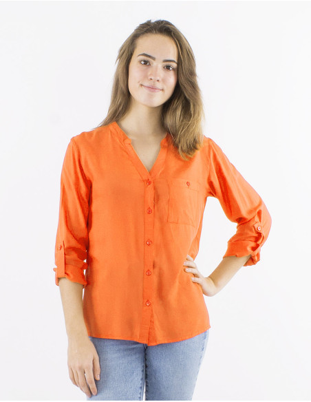 Blusa viscosa lisa con botones mangas largas