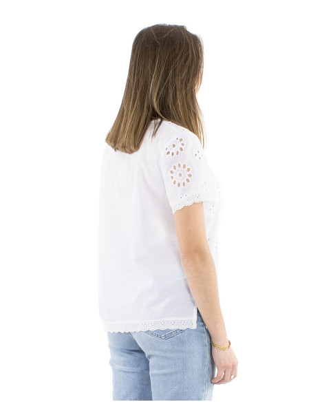 Blusa algodon blanco bordado mangas cortas cuello v
