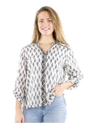 Blusa velo de algodon mangas largas abotonada...