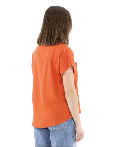 Blusa 54% lino 46% viscosa con botones y bolsillos pecho