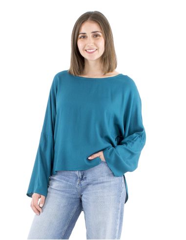 Blusa viscosa lisa mangas mariposa