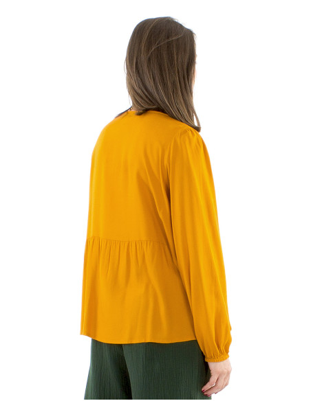 Blusa viscosa twill bordada espejos busto