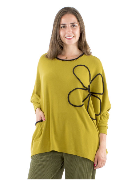 Jersey poncho 65% viscosa 30 % poliester 5% elastano bordado